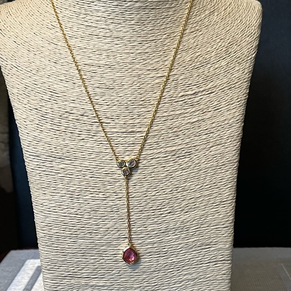 REAL SIMPLE STYLE TALIA NWT YELLOW GOLD-PLATED & PINK/CLEAR CRYSTALS NECKLACE - Picture 6 of 14